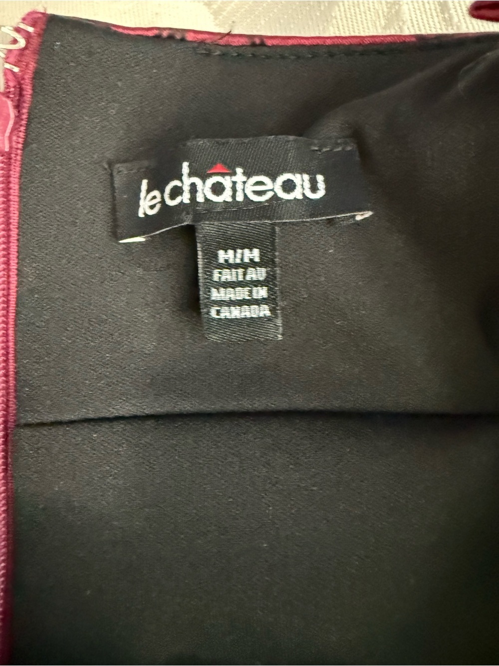 Le Château Burgundy Satin Sheath Cocktail Dress Paisley Print M Made in Canada - Picture 6 of 12